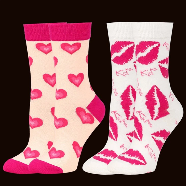 Love-themed Cotton Mid-calf Socks
